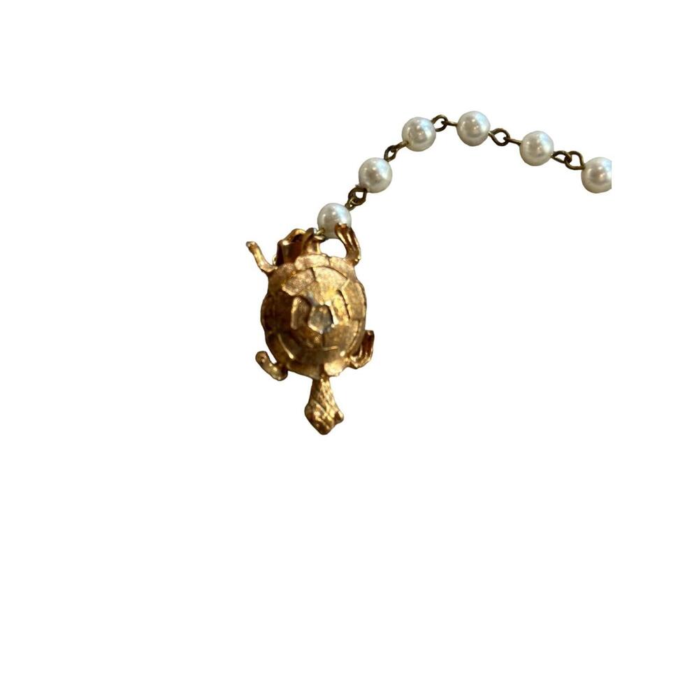 Vintage 1950s Sweater Guard Clip Faux Pearl Chain Gold Tone Turtle Rare - Picture 3 of 7